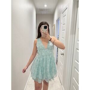 Abercrombie & Fitch plunge neck floral mini dress (size small)